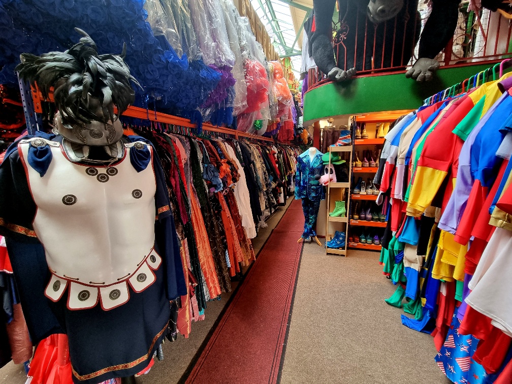 Discovering Manchester’s Best Fancy Dress Stores: A Comprehensive Guide